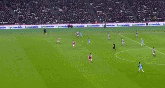 詹姆斯谈NBA杯出局：我不在乎这个，有没有杯赛我都热爱打球