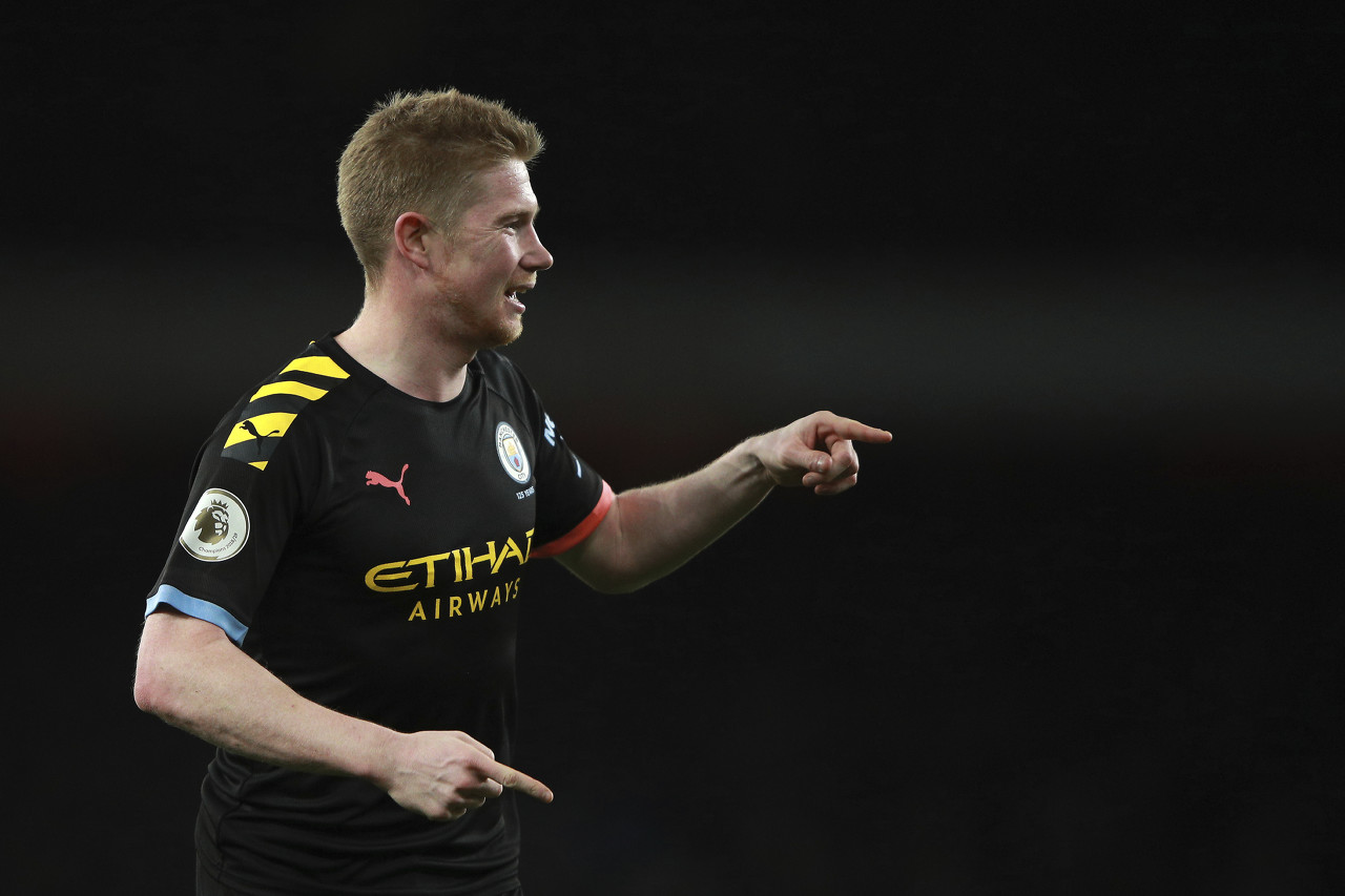 卡莱尔：其他老将遇到我们这样的情况会装病，西卡却全力以赴