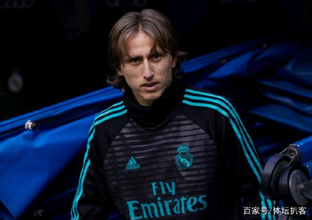 中甲半场：向余望推射中柱，重庆铜梁龙暂0-0上海嘉定汇龙